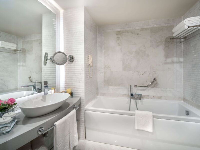 Concorde Luxury Resort Hotel