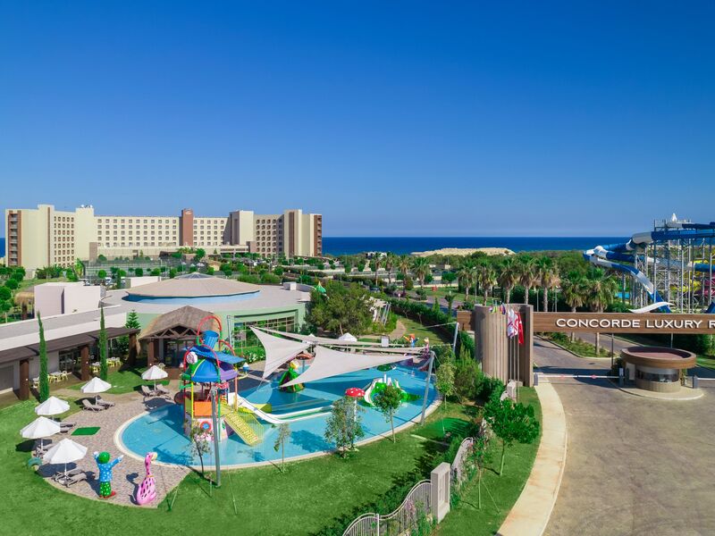 Concorde Luxury Resort Hotel