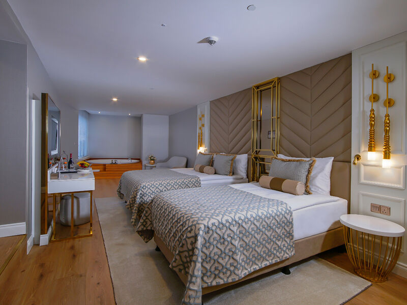 Limak Cyprus Deluxe Hotel