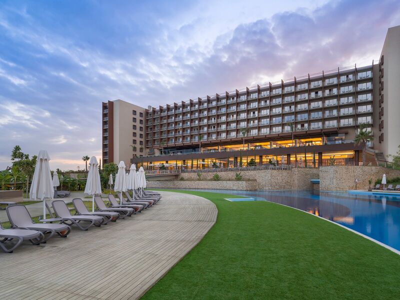 Concorde Luxury Resort Hotel
