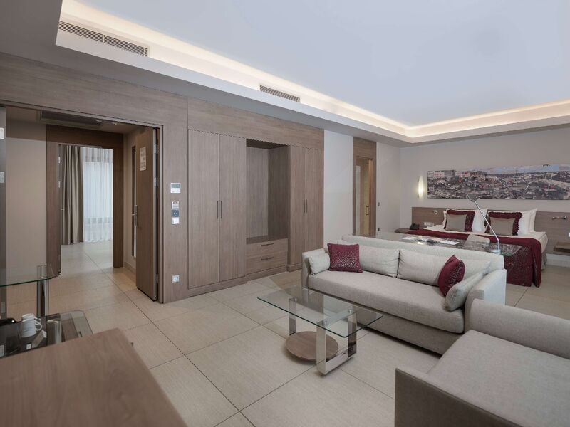 Concorde Luxury Resort Hotel