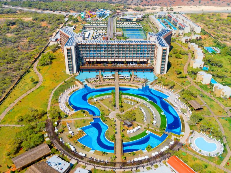 Concorde Luxury Resort Hotel