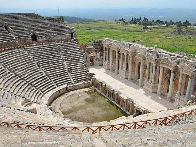 Kuşadası Çeşme Pamukkale Turu 2 Gece Otel Konaklamalı 29 Ekim Özel
