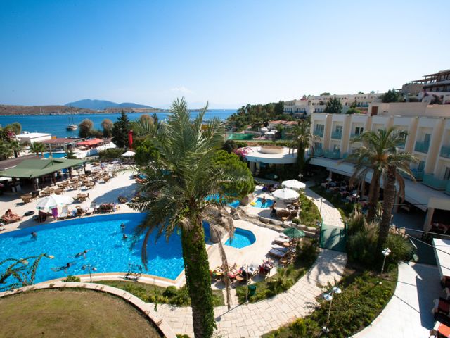 Ayaz Aqua Beach Hotel 4 Gece Konaklamalı Bodrum Tatil Paketi