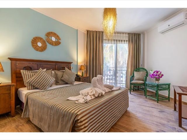 Ayaz Aqua Beach Hotel 4 Gece Konaklamalı Bodrum Tatil Paketi