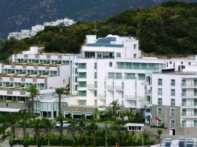 Mira Beach Resort  Otel 4 Gece Konaklamalı Bodrum Tatil Paketi