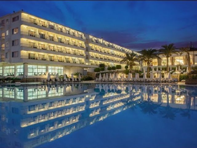 Acapulco İstanbul Sabiha Gökçen Kalkışlı Tatil Paketi