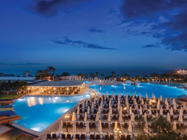 Acapulco İstanbul Sabiha Gökçen Kalkışlı Tatil Paketi