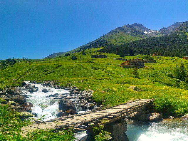 Karadeniz Fırtınası ve Batum Turu (3 Gece Otel Konaklamalı)