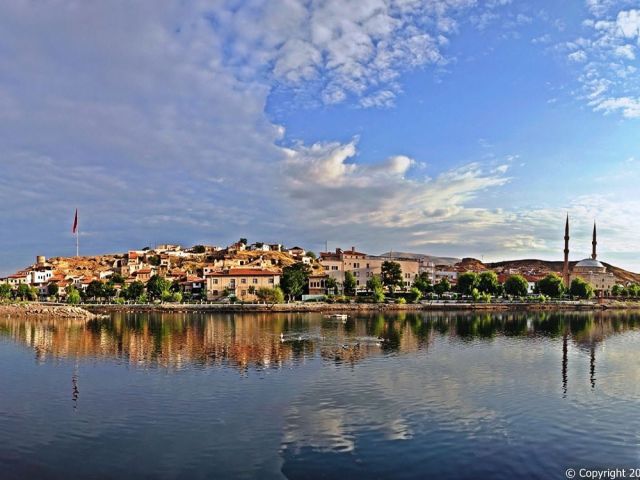 Ramazan Bayramı Özel Kapadokya Ihlara Vadisi ve Hacı Bektaş Turu (1 Gece Otel Konaklamalı)