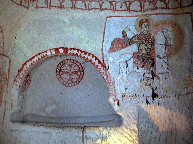 Ramazan Bayramı Özel Kapadokya Ihlara Vadisi ve Hacı Bektaş Turu (1 Gece Otel Konaklamalı)