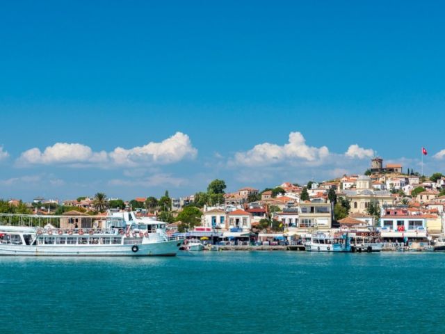 Ramazan Bayramı Özel Ayvalık Assos Bozcaada Turu (1 Gece Otel Konaklamalı)