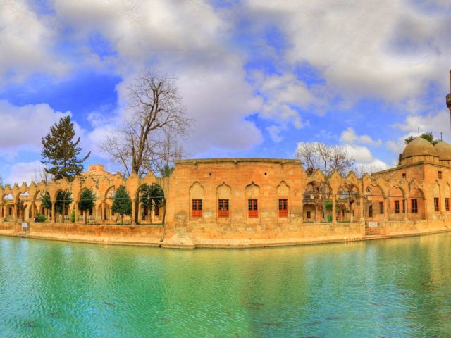 Kurban Bayramı Özel Uçaklı Tarihte Yolculuk Gap Mezopotamya Turu (3 Gece Otel Konaklamalı)