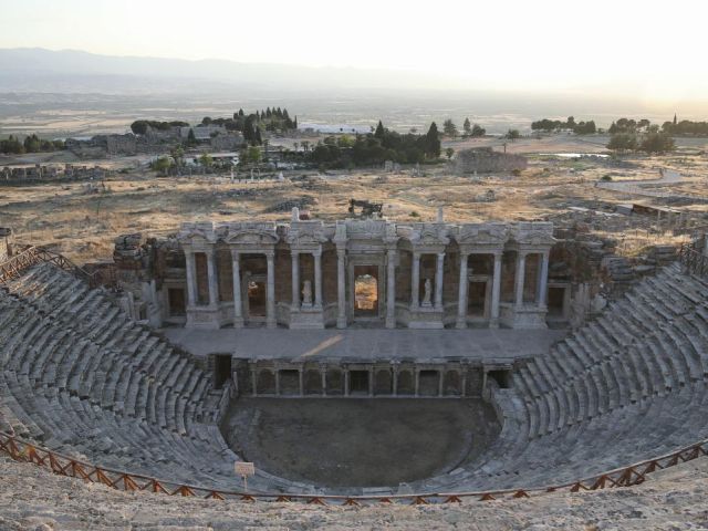 Kurban Bayramı Özel Bozcaada Ayvalık Çeşme Pamukkale Salda Gölü Turu (2 Gece Otel Konaklamalı)