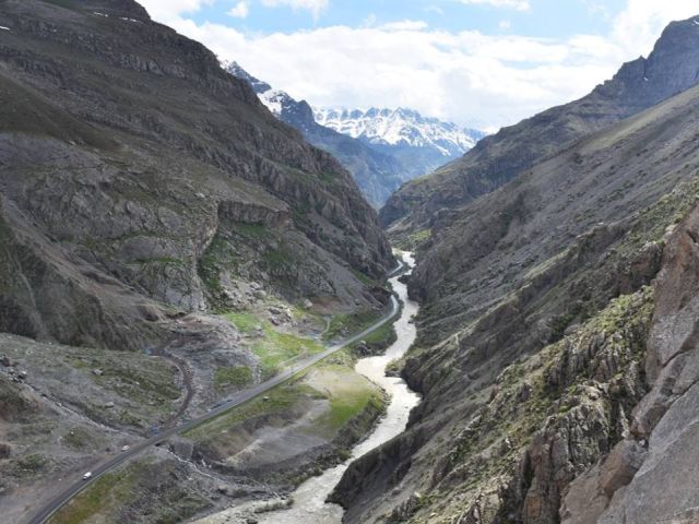 Bin Yıllık Rotalar Uçaklı Bitlis Ahlat Hizan Hakkari Yüksekova Berçelan Yaylası Turu (3 Gece Otel Konaklamalı)