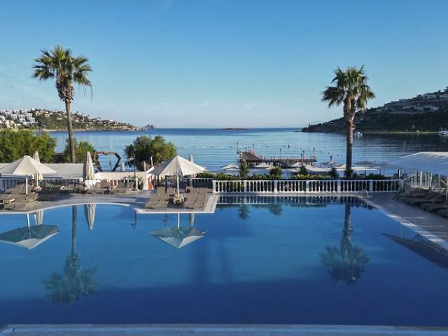Golden Age Hotel 4 Gece Konaklamalı Bodrum Tatil Paketi