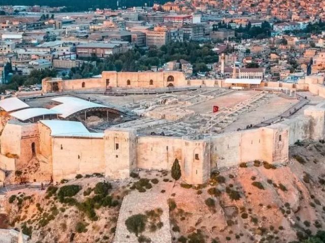 Ramazan Bayramı Özel Uçaklı Tarihte Yolculuk Gap Mezopotamya Turu (3 Gece Otel Konaklamalı)