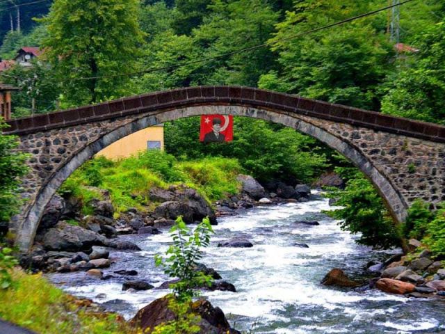Uçaklı Batum Ayder Turu 2 Gece