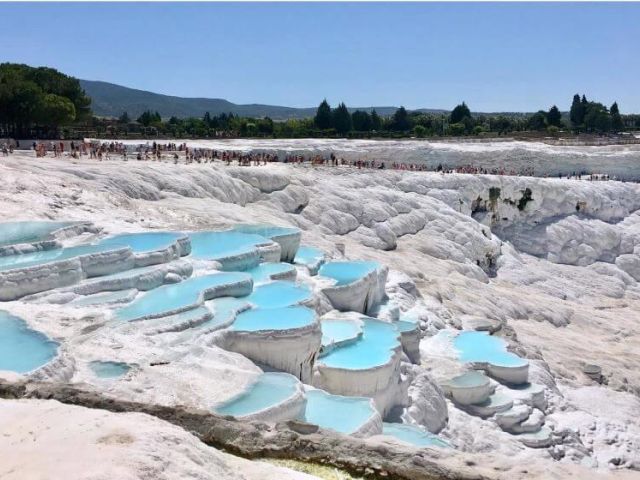Pamukkale Salda Gölü ve Davraz Kayak Turu 1 Gece
