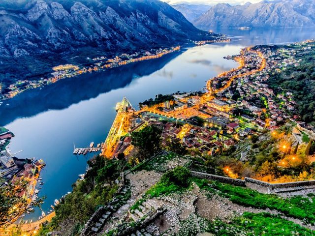 Sevgililer Günü Özel Budva Rüyası Turu Türk Havayolları İle 2 Gece 3 Gün