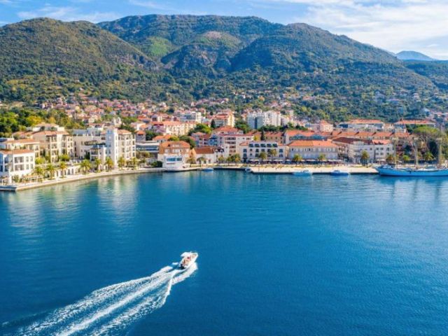 Sevgililer Günü Özel Budva Rüyası Turu Air Montenegro İle 3 Gece 4 Gün Vizesiz