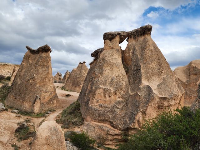 Sevgililer Günü Özel Uçaklı Kapadokya Kayseri Turu 2 Gece 3 Gün Cave Otel Konaklamalı